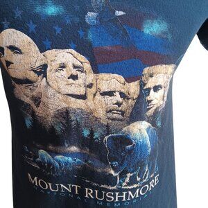 Vintage Mens T-shirt Small Mount Rushmore Presidents Bison Eagle Flag Blue USA